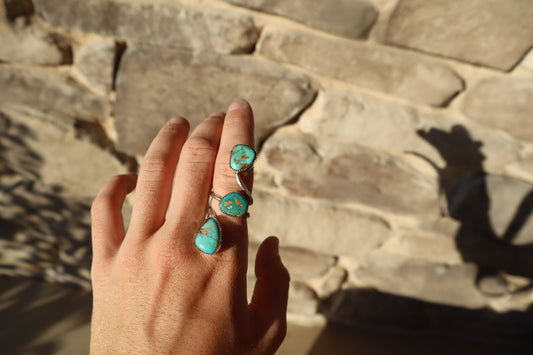 3 Stone Twist Ring